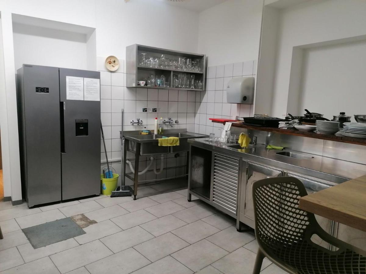 Hostel Vojnik Kültér fotó