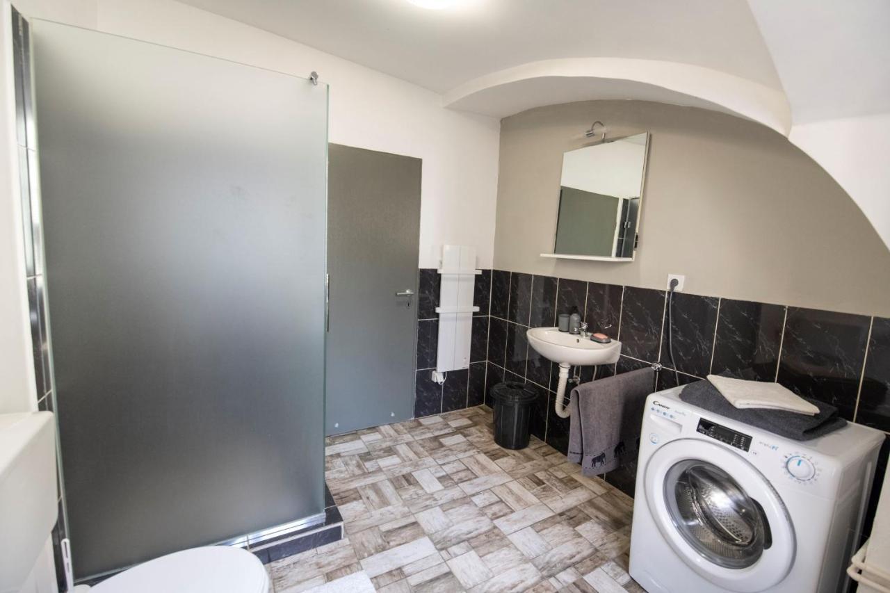 Hostel Vojnik Kültér fotó