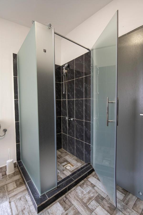 Hostel Vojnik Kültér fotó